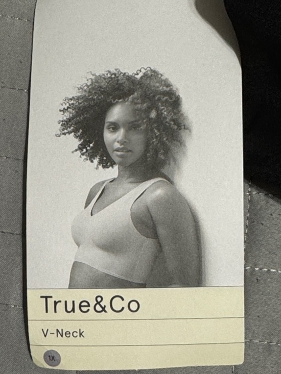 True & Co. Black V-Neck Longline Bralette 1X - Picture 4 of 5